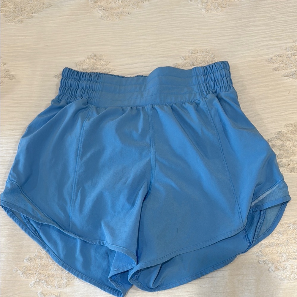 blue lululemon hotty hots 4 inch